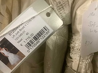 Linea raffaelli partij diverse bruidsjurken (49x) - afbeelding 13 van  23