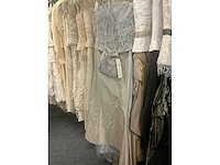 Linea raffaelli partij diverse bruidsjurken (49x) - afbeelding 22 van  25