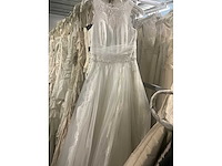 Linea raffaelli partij diverse bruidsjurken (50x) - afbeelding 24 van  25