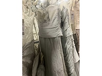 Linea raffaelli partij diverse bruidsjurken (53x) - afbeelding 28 van  30