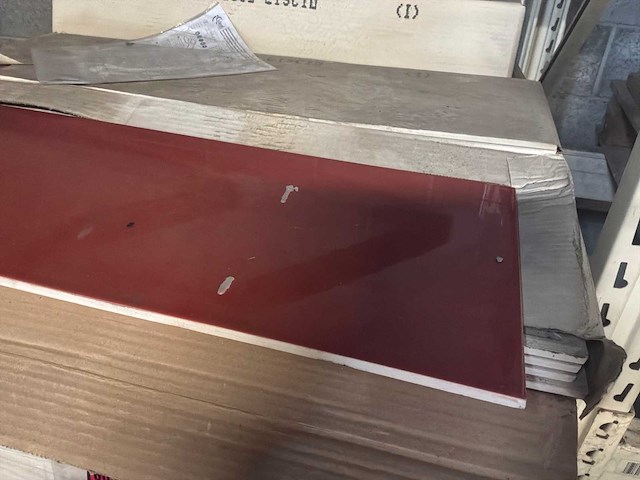 Linear rosso vloertegel - afbeelding 3 van  4