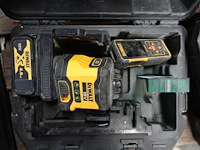Linelaser dewalt - afbeelding 1 van  3