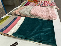 Linen & more + 2lif diverse sierkussen hoezen (35x) - afbeelding 8 van  16