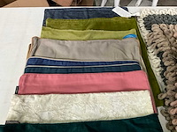 Linen & more + 2lif diverse sierkussen hoezen (35x) - afbeelding 10 van  16