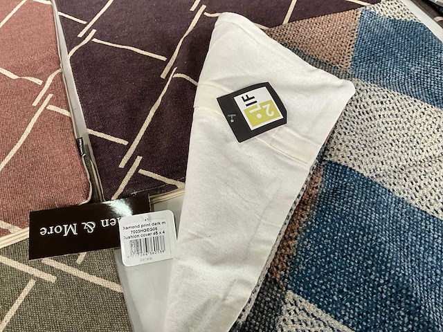 Linen & more + 2lif diverse sierkussen hoezen (36x) - afbeelding 12 van  12