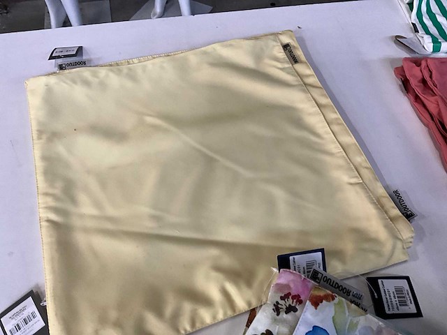 Linen & more + 2lif diverse sierkussen hoezen (53x) - afbeelding 7 van  15