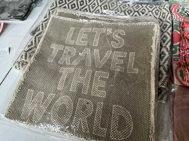 Linen & more + 2lif diverse sierkussen hoezen (61x) - afbeelding 11 van  15