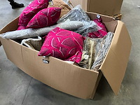 Linen & more + 2lif palletdeal diverse sierkussens - afbeelding 3 van  6