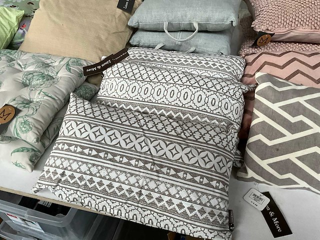 Linen & more diverse maten sierkussens (25x) - afbeelding 13 van  13