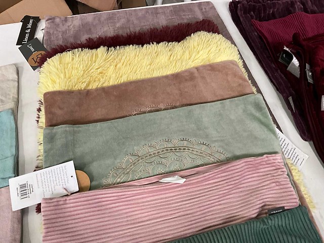 Linen & more diverse sierkussen hoezen (37x) - afbeelding 15 van  16