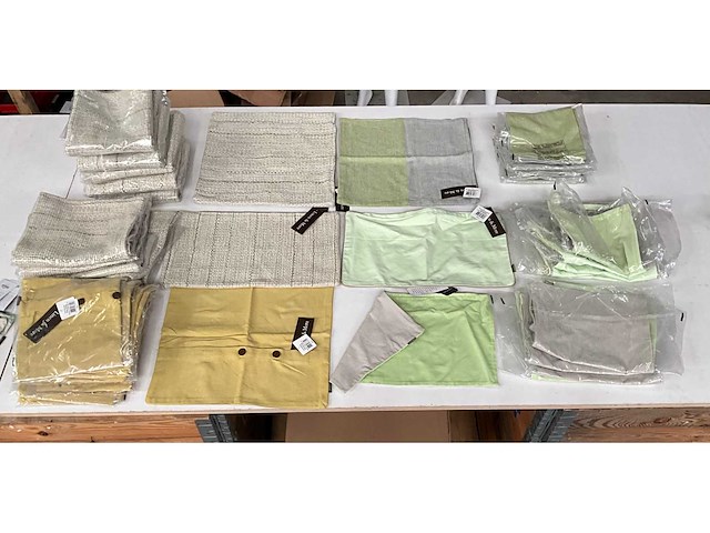 Linen & more diverse sierkussen hoezen (42x) - afbeelding 1 van  13