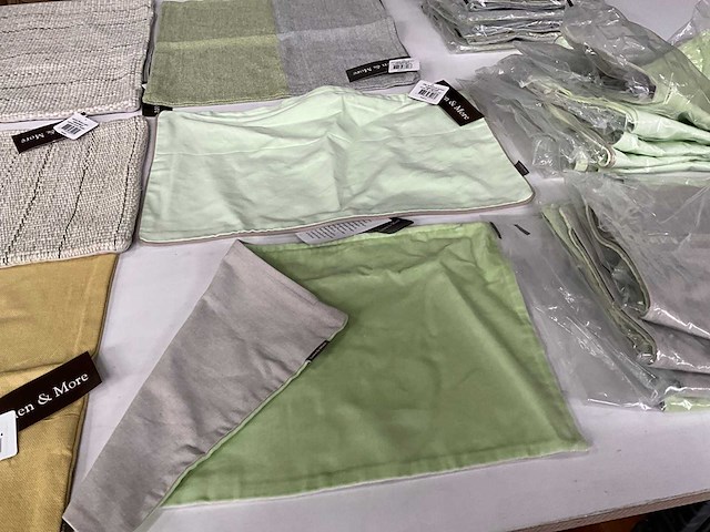 Linen & more diverse sierkussen hoezen (42x) - afbeelding 12 van  13