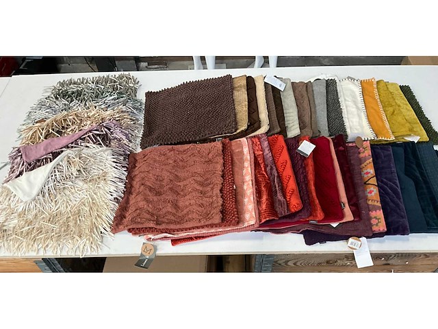 Linen & more diverse sierkussen hoezen (43x) - afbeelding 1 van  15