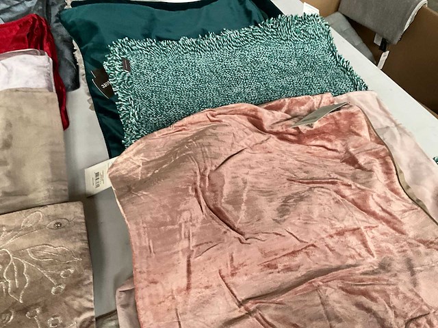 Linen & more diverse sierkussen hoezen (67x) - afbeelding 4 van  14