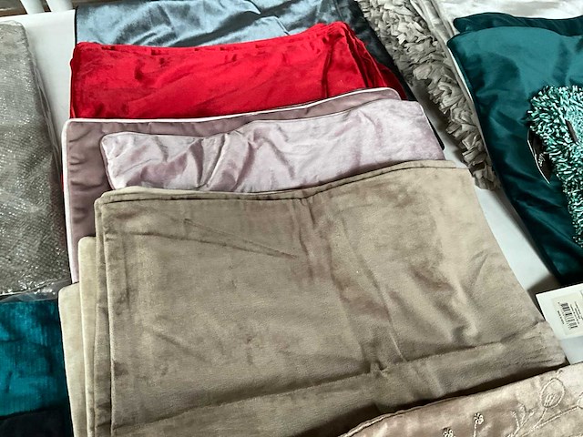 Linen & more diverse sierkussen hoezen (67x) - afbeelding 14 van  14