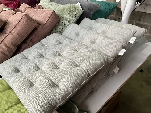 Linen & more diverse sierkussens (27x) - afbeelding 6 van  16