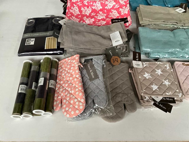 Linen & more mix kavel diverse textiel woonaccessoires - afbeelding 9 van  16
