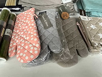 Linen & more mix kavel diverse textiel woonaccessoires - afbeelding 15 van  16