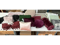 Linen & more mix kavel sierkussens en plaids - afbeelding 1 van  13