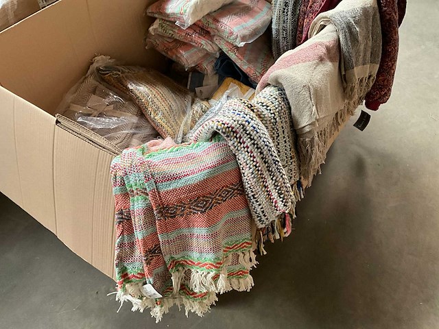 Linen & more palletdeal diverse plaids - afbeelding 2 van  8