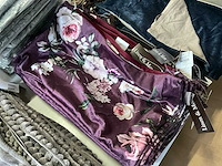 Linen & more + presence diverse sierkussen hoezen (81x) - afbeelding 4 van  10