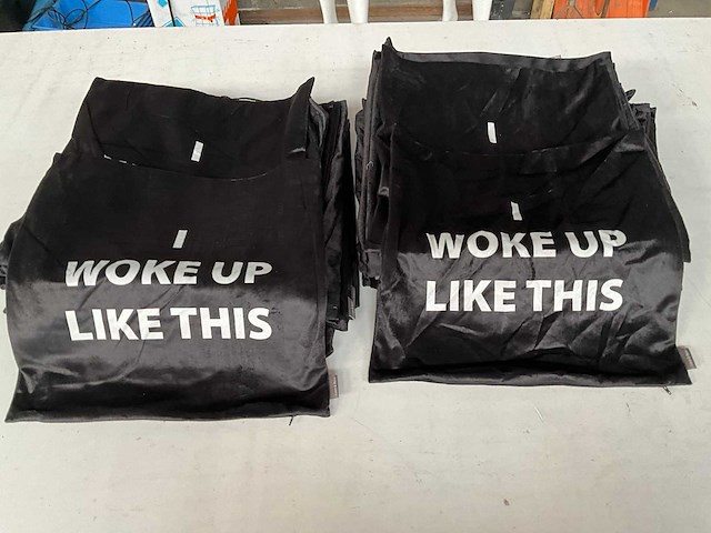 Linen & more sierkussen hoes i woke up like this (92x) - afbeelding 1 van  6