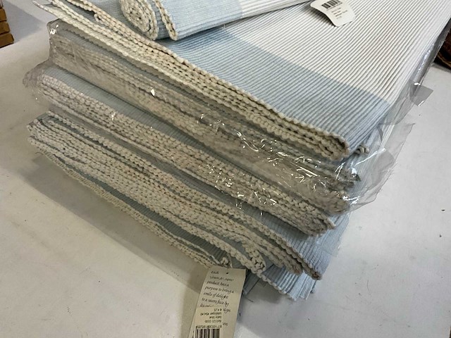 Linen & more tafelloper 45 x 140 cm (28x) - afbeelding 6 van  7