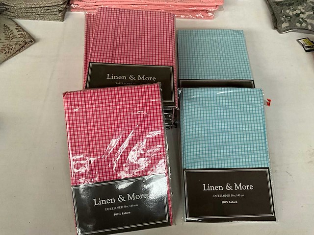 Linen & more tafellopers 50 x 140 cm (21x) - afbeelding 1 van  6