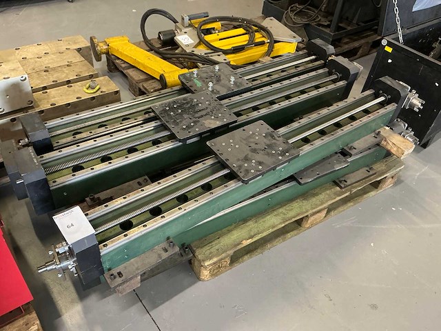 Liniaire actuator (5x) - afbeelding 1 van  5