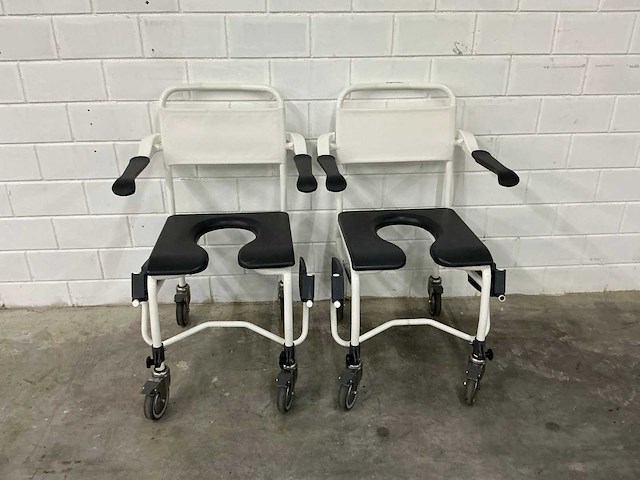 Linido handicare - verrijdbare douchestoel toiletstoel (2x) - afbeelding 4 van  4