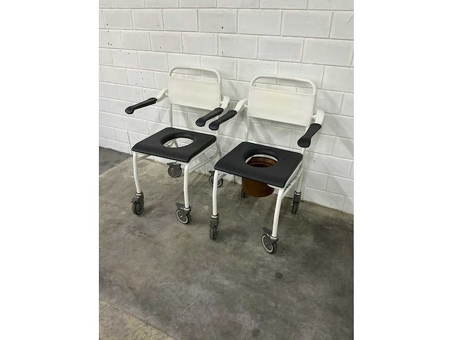 Linido handicare - verrijdbare douchestoel toiletstoel (2x) - afbeelding 3 van  5