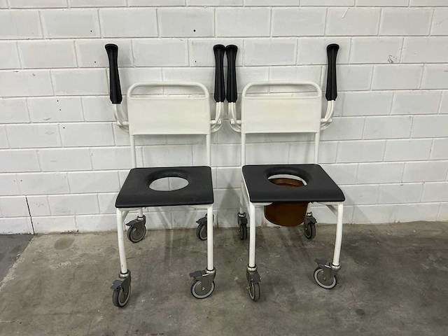 Linido handicare - verrijdbare douchestoel toiletstoel (2x) - afbeelding 5 van  5