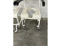 Linido handicare - verrijdbare douchestoel toiletstoel (2x) - afbeelding 4 van  7