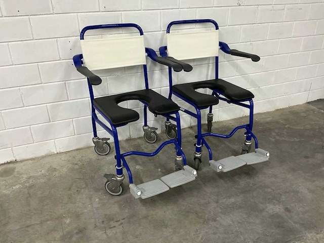 Linido handicare - verrijdbare douchestoel toiletstoel (2x) - afbeelding 1 van  4