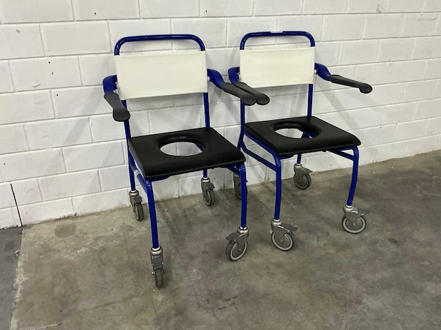 Linido handicare - verrijdbare douchestoel toiletstoel (2x) - afbeelding 1 van  4