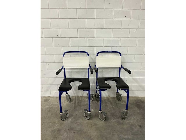 Linido handicare - verrijdbare douchestoel toiletstoel (2x) - afbeelding 2 van  4