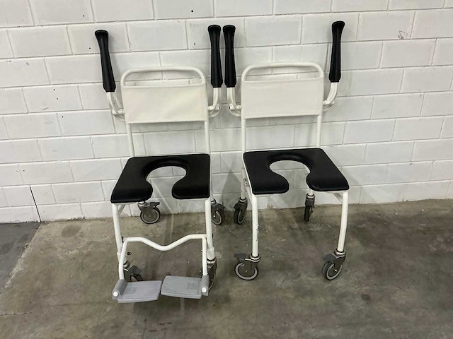 Linido handicare - verrijdbare douchestoel toiletstoel (2x) - afbeelding 4 van  4