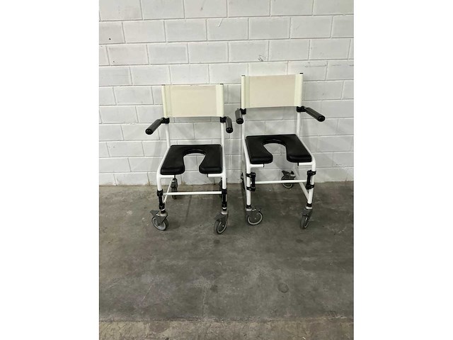Linido handicare - verrijdbare douchestoel toiletstoel (2x) - afbeelding 2 van  3