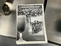 Links cold brewkoffiemachine - afbeelding 6 van  9