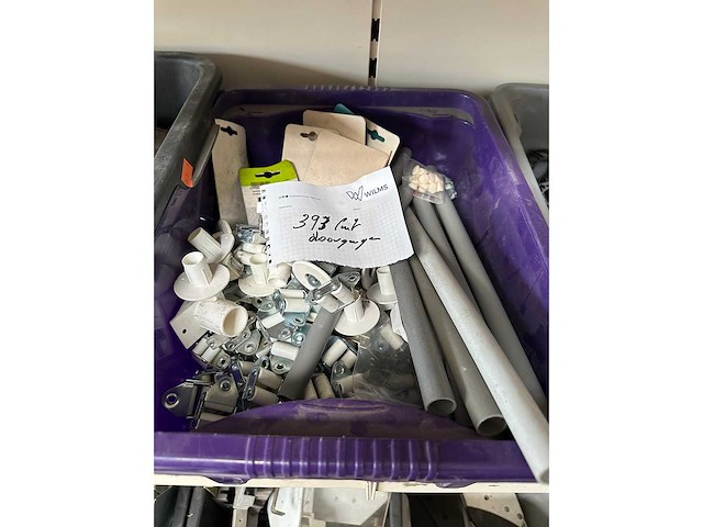 Lintdoorgangen muur rolluiken - roller blinds - afbeelding 1 van  1