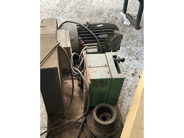 Lintzaagmachine - afbeelding 5 van  13