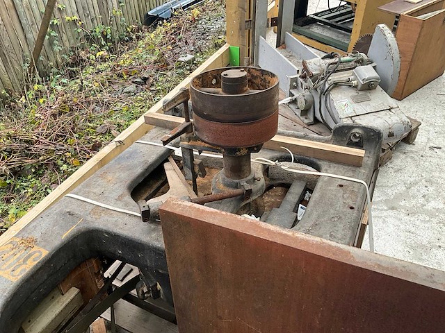 Lintzaagmachine - afbeelding 7 van  9