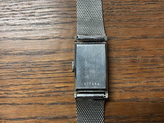 Lip mécanique t18 met zilveren riem - antimagnetisch - incabloc polshorloge - afbeelding 14 van  19