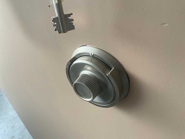 Lips bankkluis - afbeelding 3 van  11