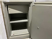 Lips kluis - afbeelding 2 van  3