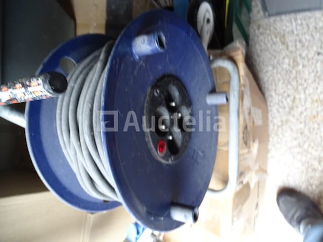 Liquidatie van de inhoud van een doos (zie foto's) - afbeelding 9 van  56