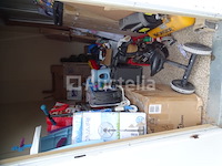 Liquidatie van de inhoud van een doos (zie foto's) - afbeelding 12 van  56