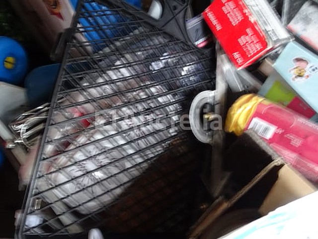 Liquidatie van de inhoud van een doos (zie foto's) - afbeelding 29 van  56