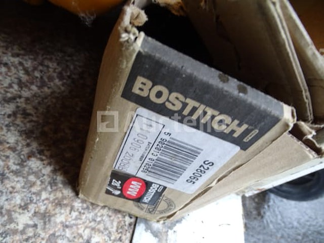 Liquidatie van de inhoud van een doos (zie foto's) - afbeelding 53 van  56