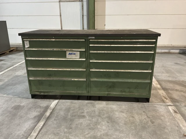 Lista industriële metalen werkbank - afbeelding 9 van  16